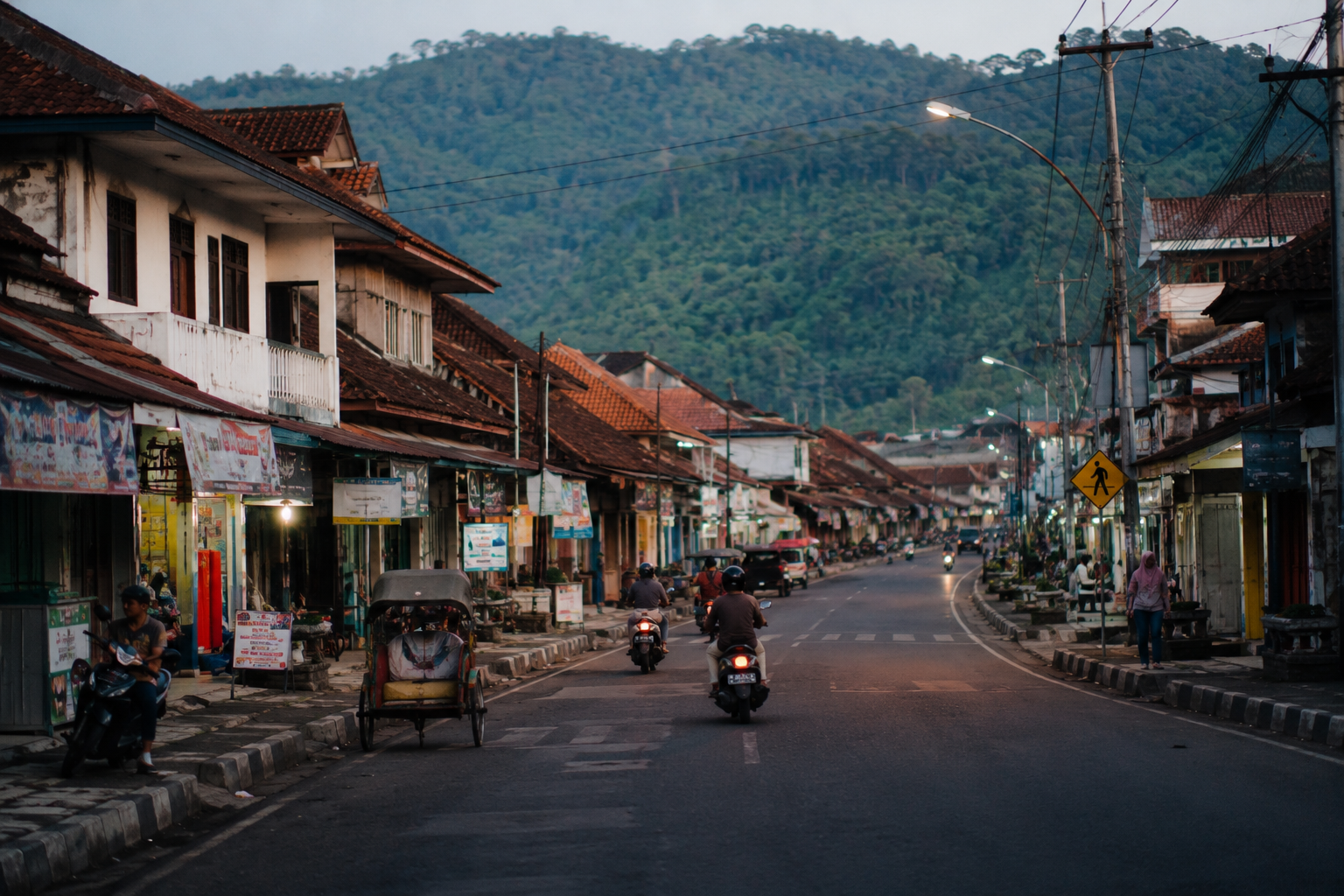 panorama kota kecil di Indonesia Bukittinggi