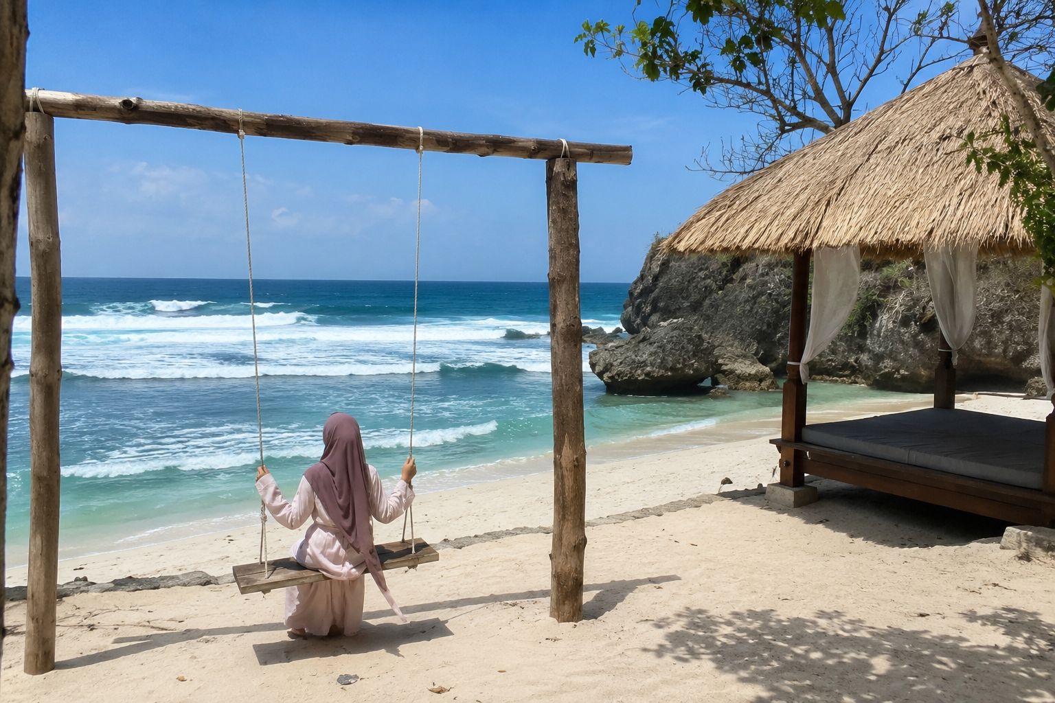 pemandangan pasir putih Pantai Kayu Arum Gunungkidul