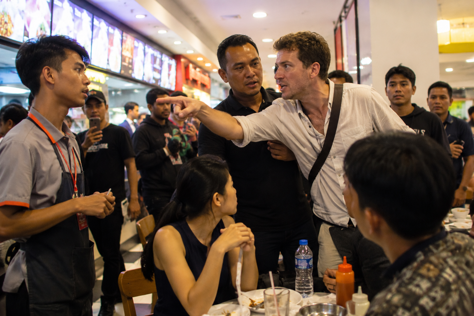 WNA Tanah Abang viral kronologi insiden coffee shop Jakarta
