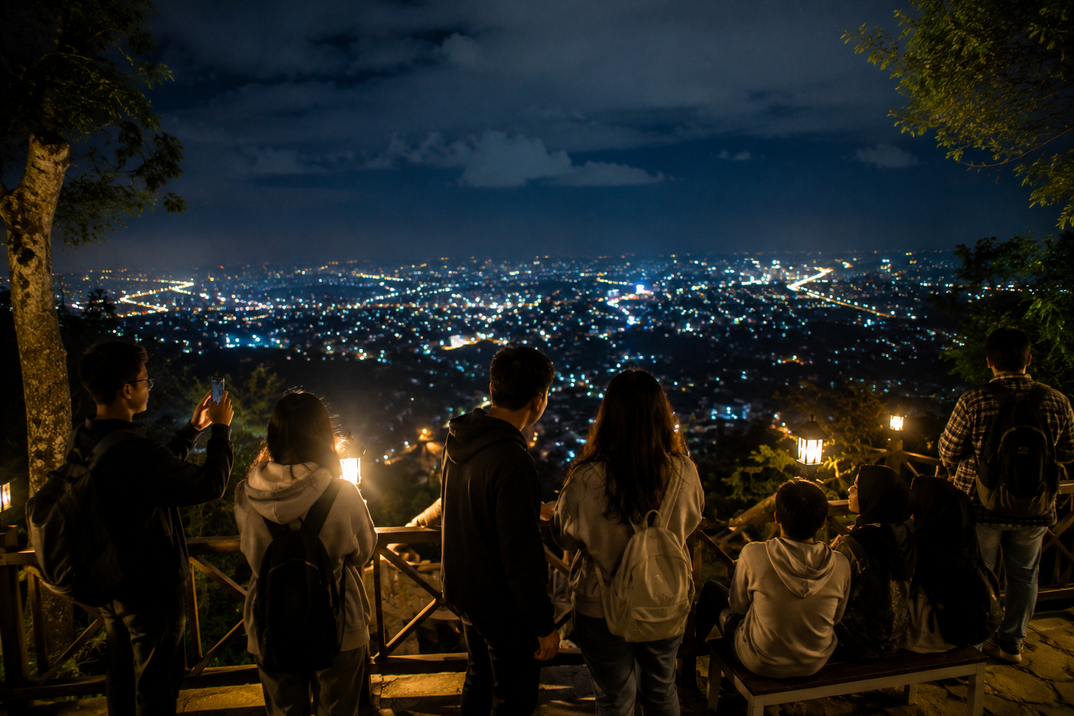 suasana city walk dalam tren wisata tengah malam